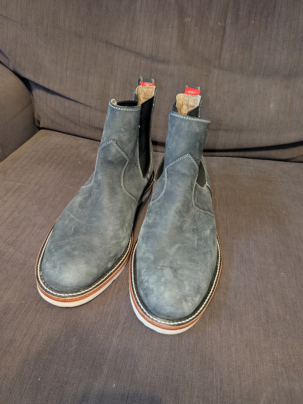 Dayton Aurora Chelsea Boot. Grey Nubuck.
